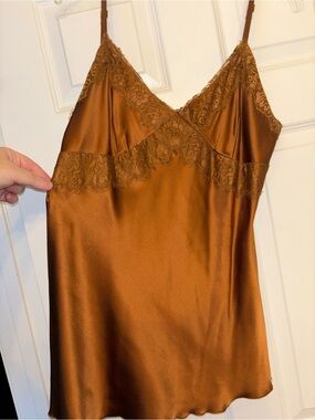 Express design studio silk eyelash lace cami top honey brown L slip tank